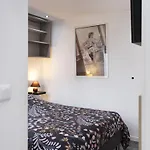 Louis Quartier Gare 아파트 *