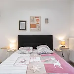Louis Quartier Gare 아파트