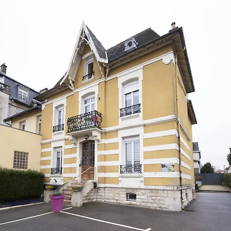 Σαλέ Louis Quartier Gare *