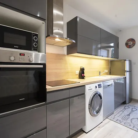 Louis Quartier Gare * Vittel