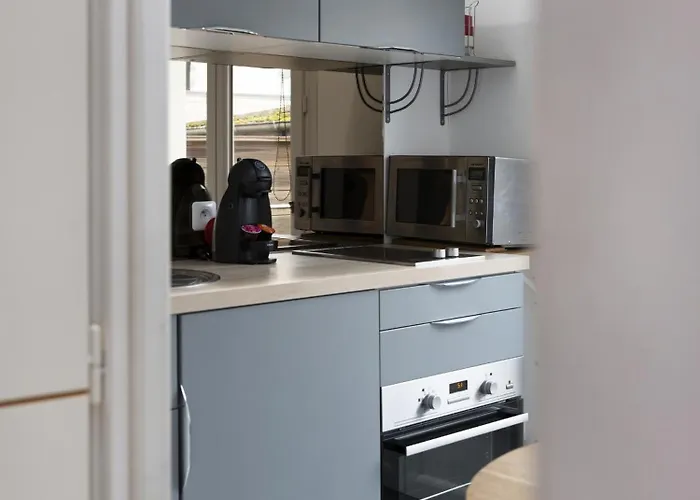 Louis Quartier Gare * Vittel