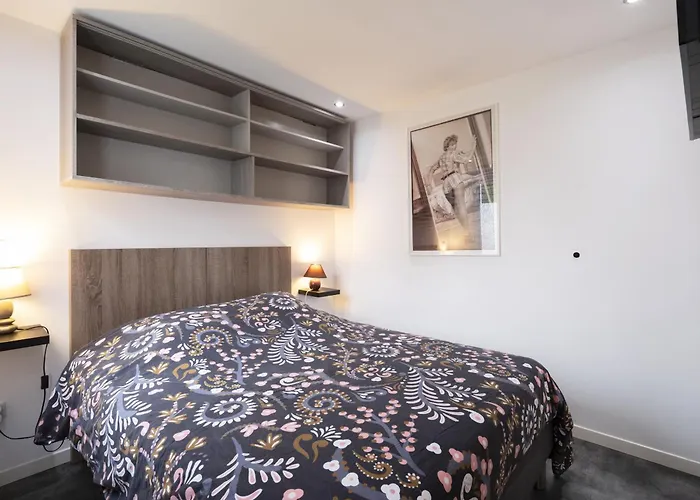 Louis Quartier Gare *